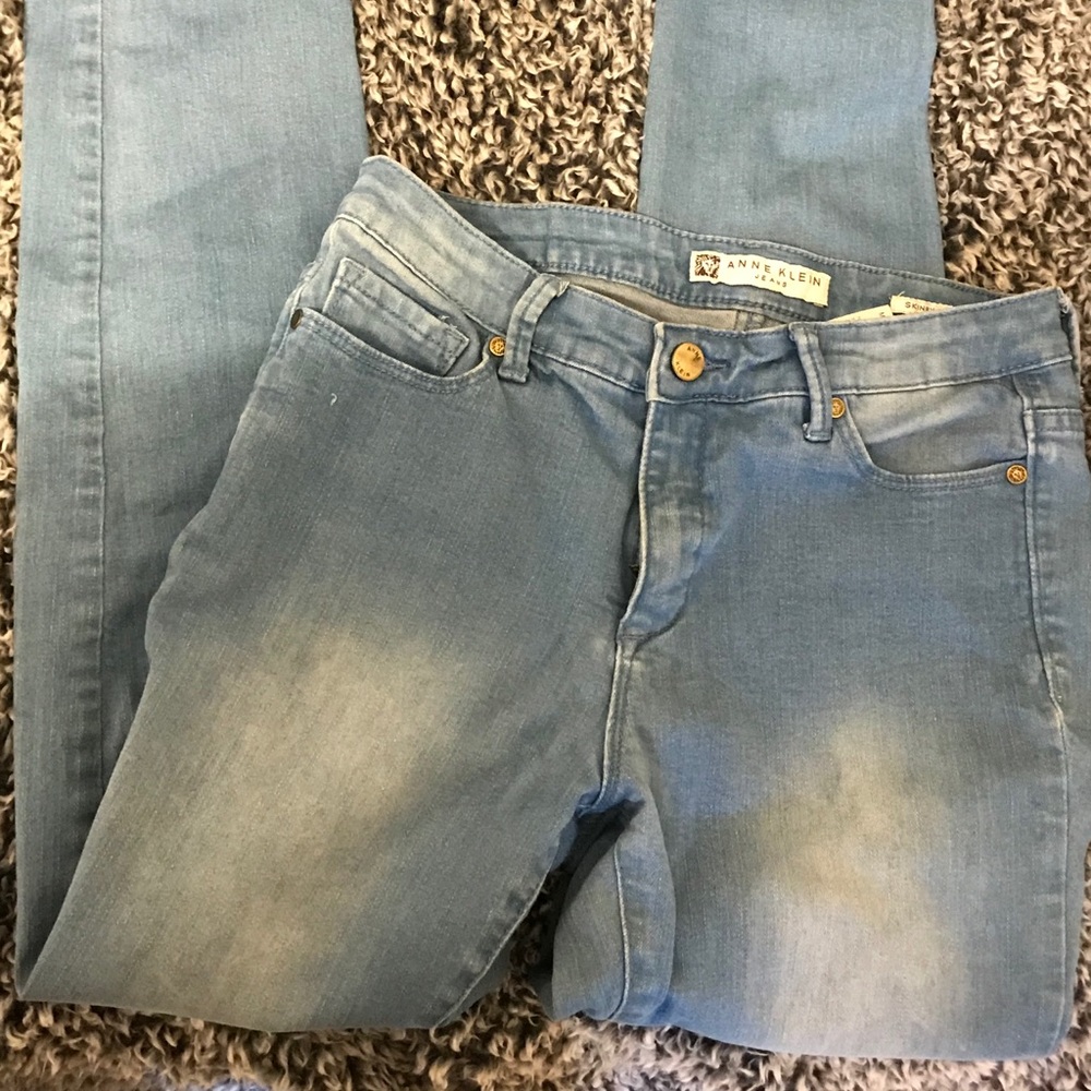skinny jeans